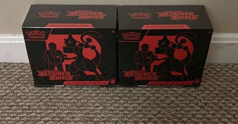 2 Pokemon Destined rivals elite trainer box