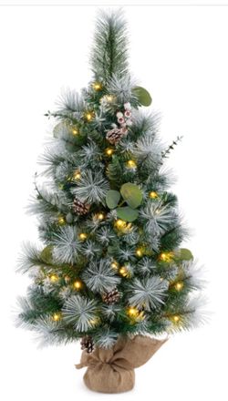 3’ Prelit Flocked Christmas Tree