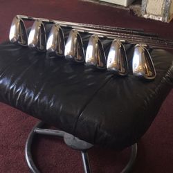 Nice Set Of CG 16 Cleveland Irons 4-PW R Flex Shafts Golf Pride Grips Good Condition 