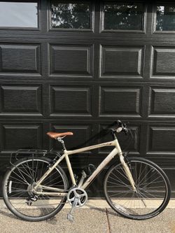 Trek 7.2 FX Hybrid Bike