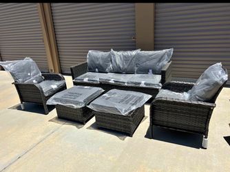 Patio furniture set