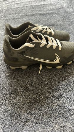 Nike baseball cleats