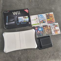 Nintendo Wii Console with box 