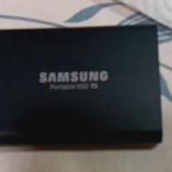 SSD Portable Ts Samsung 2tera Bytes