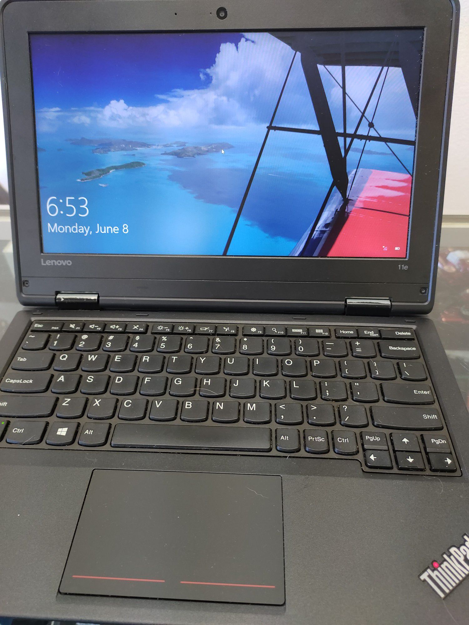 Lenovo 11 inch laptop Windows 10 SSD i3
