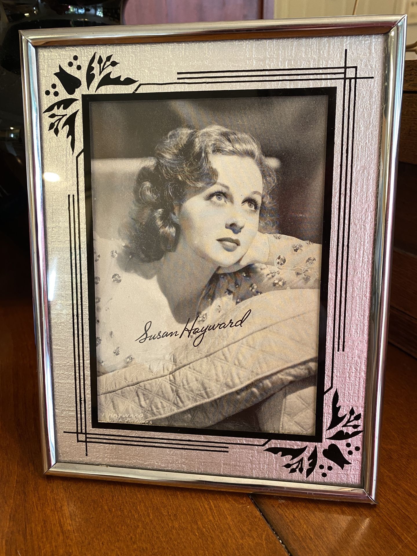 Antique Art Deco Frame - Reverser Painted Glass - W/ Photo Of Susan Hayward