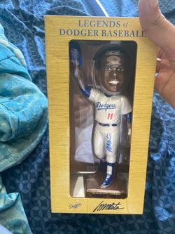 Signed autograph dodgers manny mota Bobblehead COA