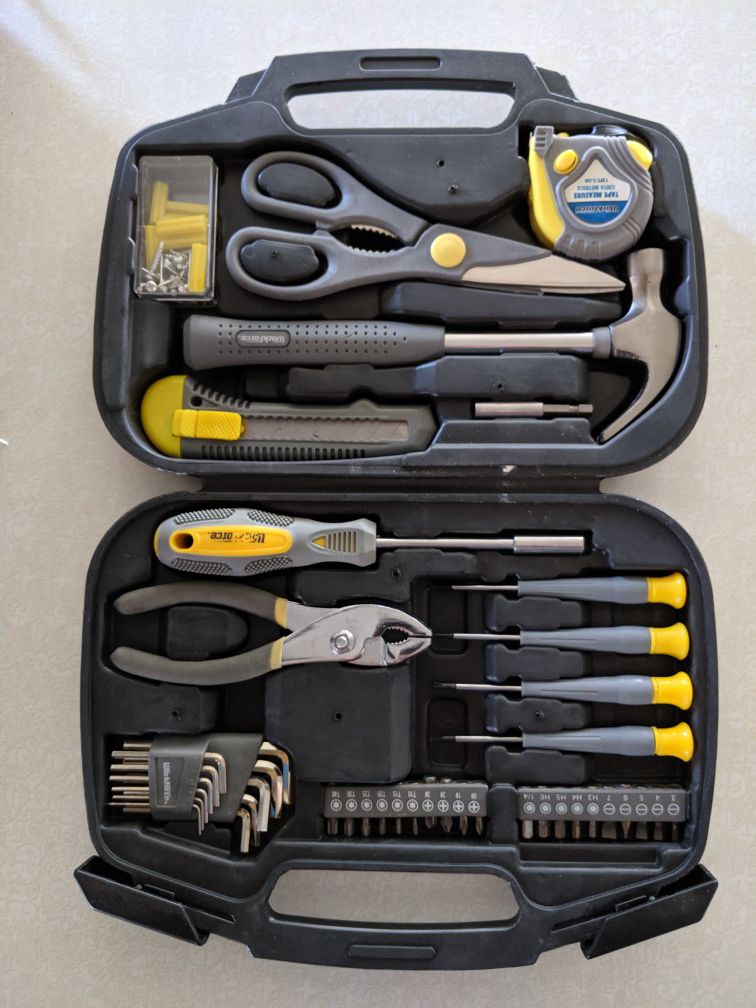 42 Piece Household Tool Set In Carrying Case