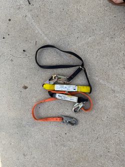Mixed Fall Protection Lanyard Bundle (3M & Safewaze) - 2 Pieces