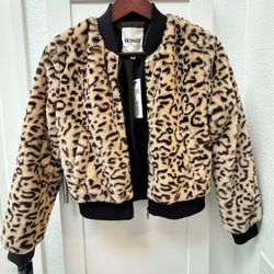 BB Dakota Women’s Faux Fur Cheetah Cropped Bomber Jacket XS