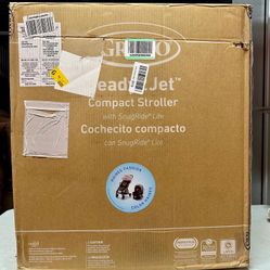Graco Ready2Jet Travel System Compact Stroller & SnugRide Car Seat Haines