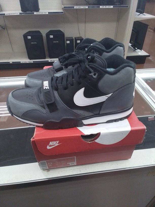 Nike Air Trainer 1