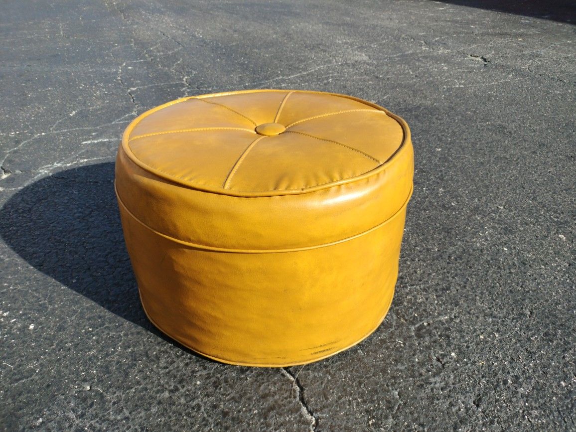 ✨Vintage Vibes Alert!✨