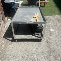 Carrito Bonito Y Fino Para Vender Frutas O Para Cualquier Cosa Q Quieras. 