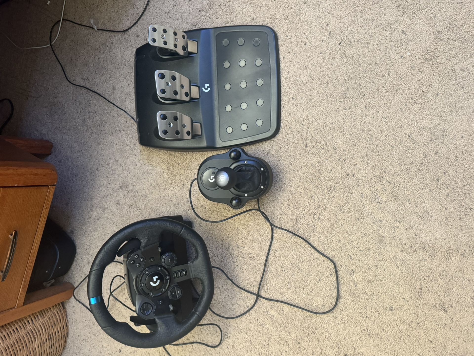 Logitech G923 Racing Wheel Set