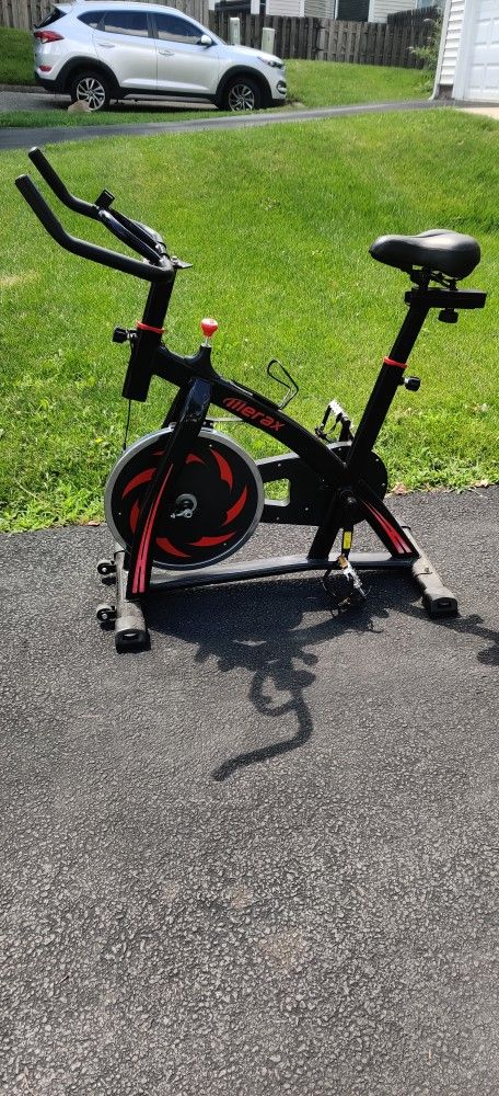 Spinning Exercise Bike