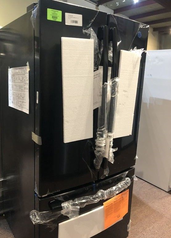 GE Refrigerator Appliance O 46