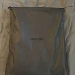 Fear of God Essentials Relaxed Crewneck “Wood” Size M