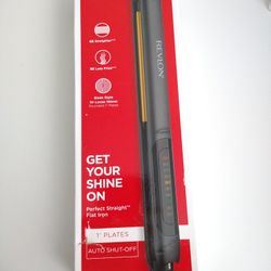 Revlon Perfect Straight Smooth Brilliance Ceramic 1" Flat Iron Auto Shut-Off NEW
