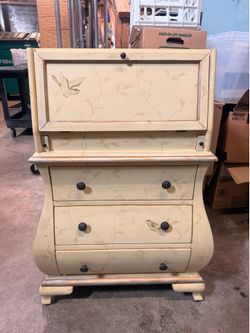Pulaski Secretary’s Desk