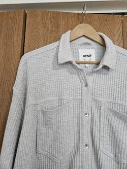 Aerie Women's Waffle Knit Button Down Oversized Shacket M / PTP 26”