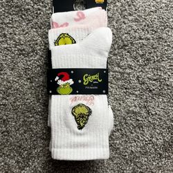Primark Pink and White Grinch Socks Trio