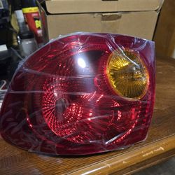 Toyota  Corolla  Taillights Assembly  2003 - 08 RH Passenger Side Only  #  251