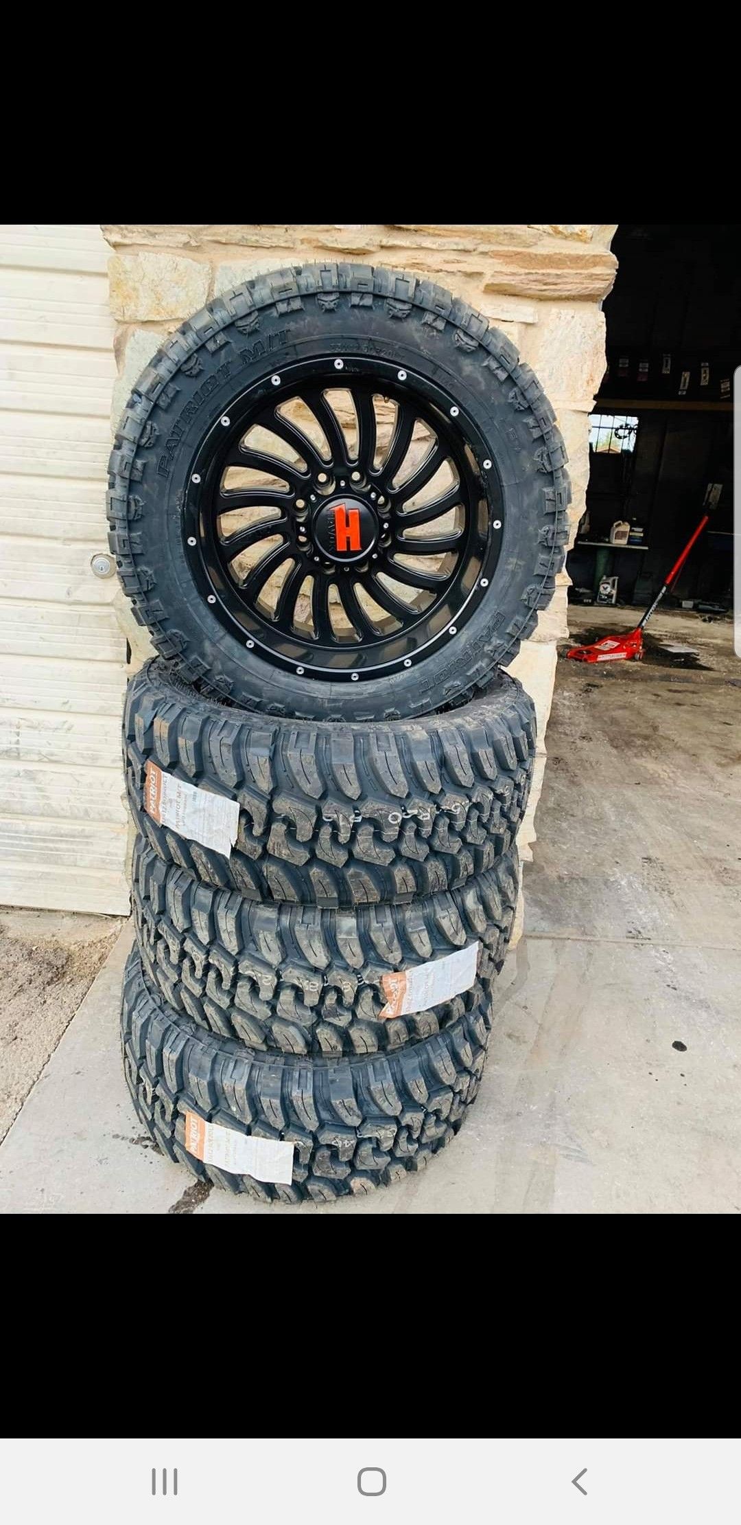 Ford F150 wheels and tires