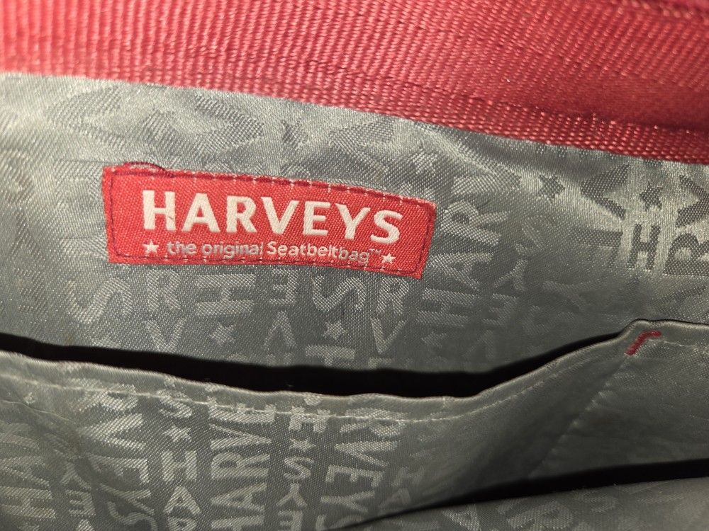 Harvey's Original Seatbelt Purse