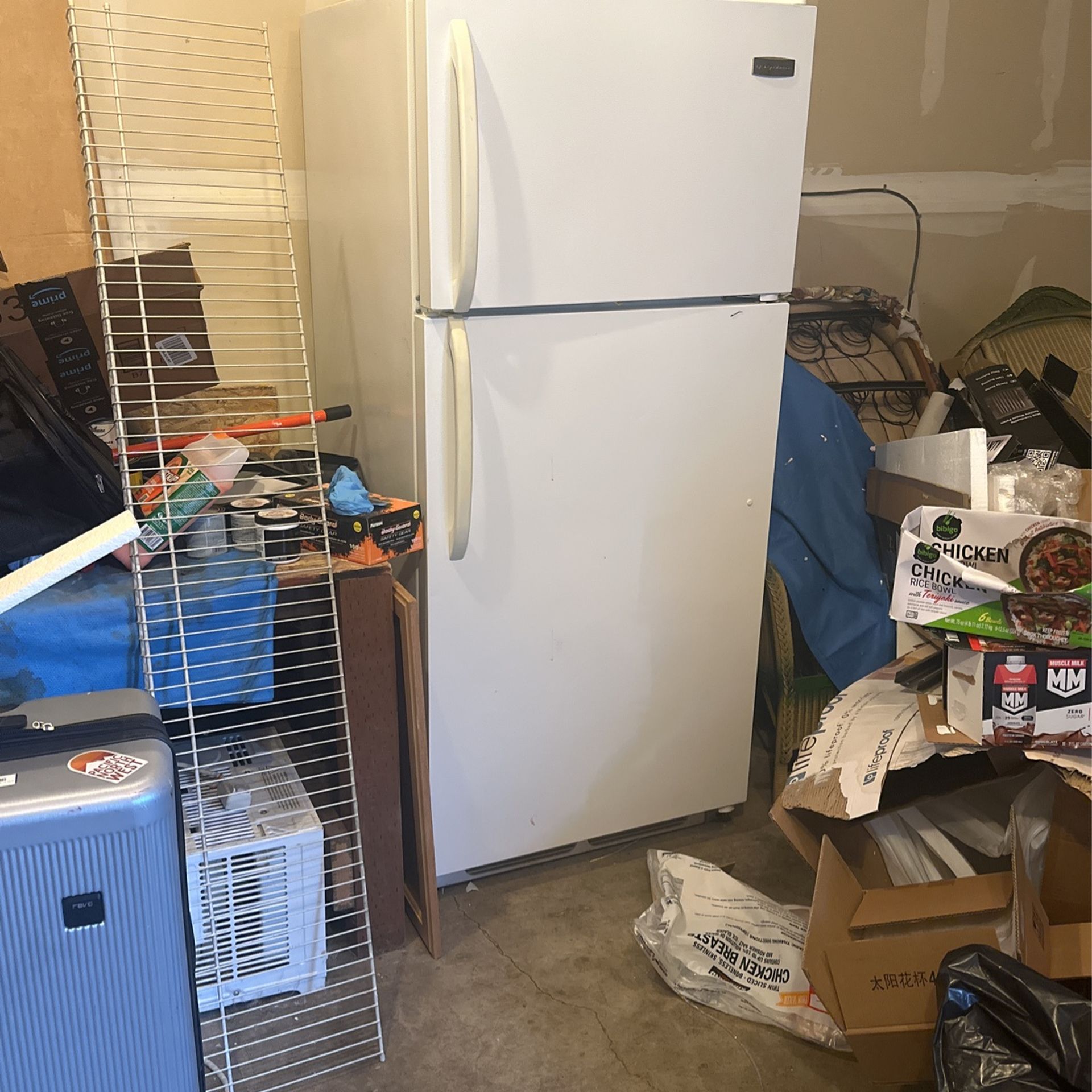 Fridge for Sale in Yelm, WA OfferUp