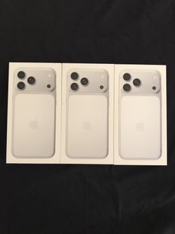 Apple iPhone 17 Pro Max Unlocked Or 17 Pro With Receipt I Can Come To You Right Now