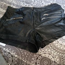 Leather Look A Like Shorts Large