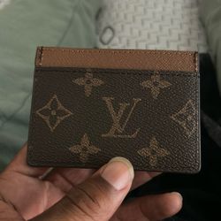 Louis Vuitton Card Wallet HMU Yall Let Me Know $120