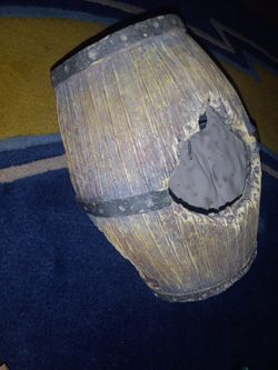 Barrel For Fish Or Lizard Tank