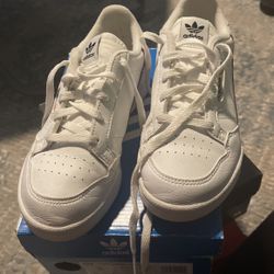 Adidas Size 1 Kids