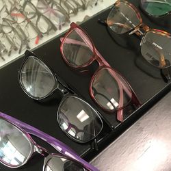 Eyeglass Frame