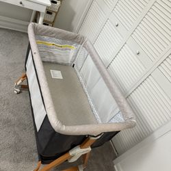 Bedside Crib / Bassinet