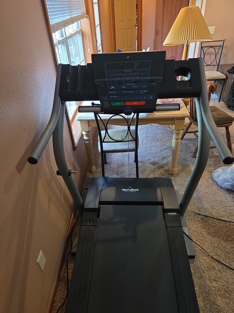 NordicTrack exp1000
