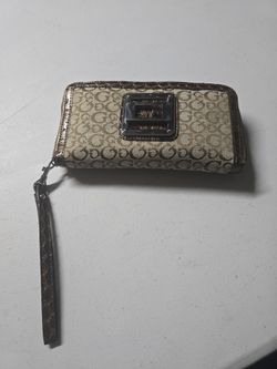 Guess Monogram Zip-Around Wallet – Like New – Brown/Gold