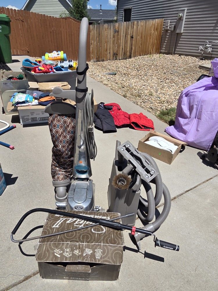 Kirby Vacuum & Carpet Cleaner