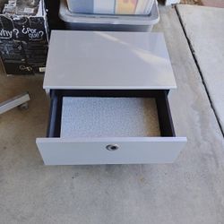 Short End Table Silver Finish 