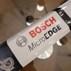 New Bosch Windshield Blade 11 inch