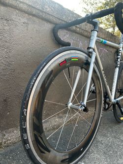 Zipp 808 clincher laced to original hub