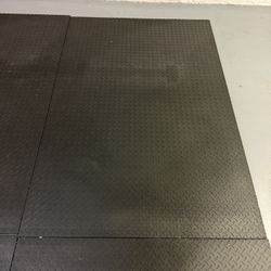 Thick Rubber Horse Stall Mats (Ideal For Home Gym)