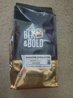 BLK & BOLD Smoove operator coffee