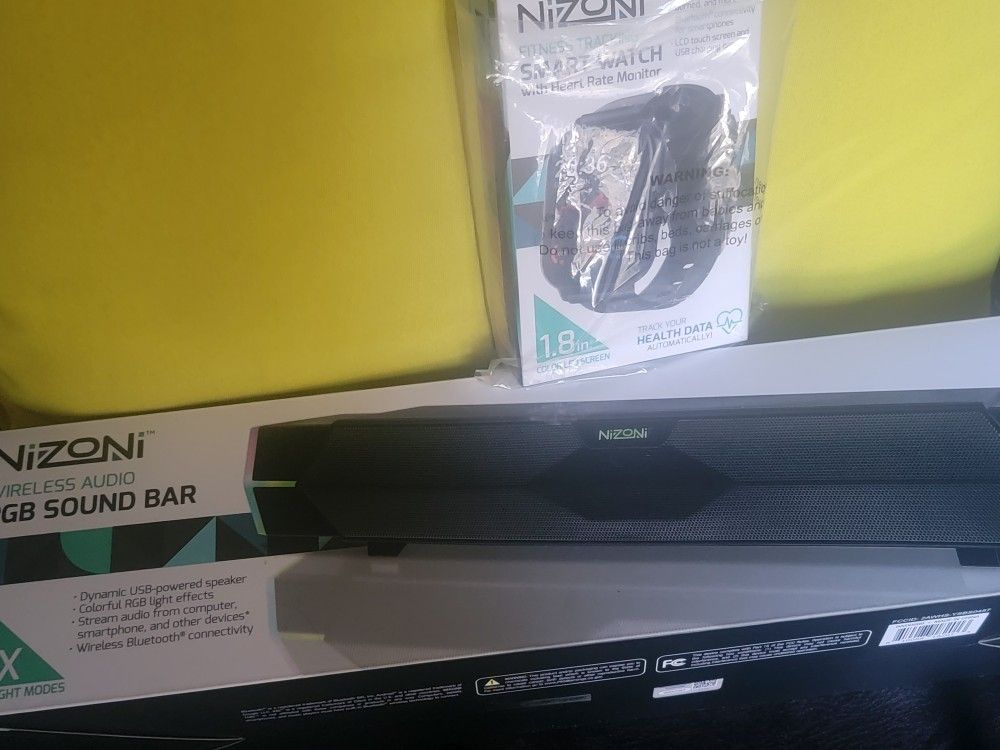 Nizoni Bluetooth Speaker USB and Fitness Smartwatch