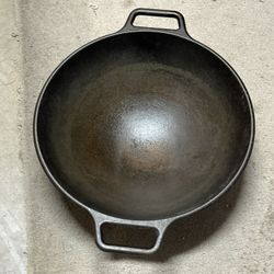 Lodge Cast Iron Wok P14W