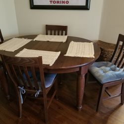 Kitchen Table With Four Chairs Leaf And Pillows