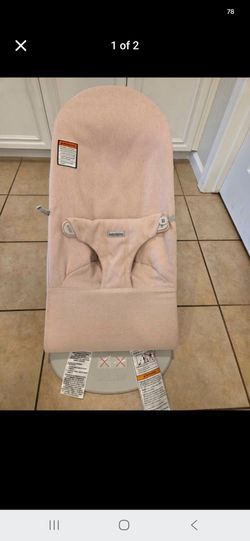 BabyBjörn Baby Bouncer Bliss Pink