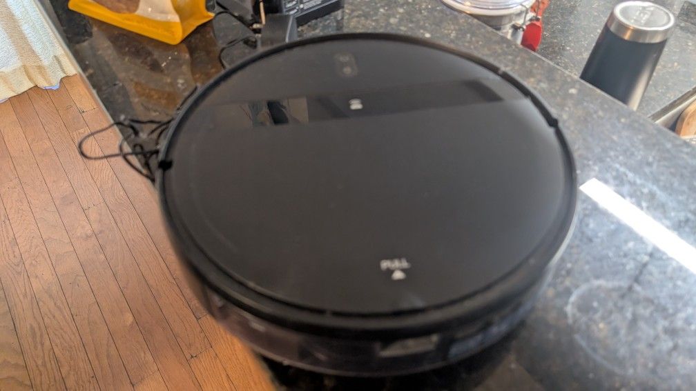 Robot Vacuum and Mop Combo, WiFi/Alexa/App, Robotic Vacuum Cleaner, 2 in 1 Robot Vacuum and Mop with Schedule, Self-Charging 